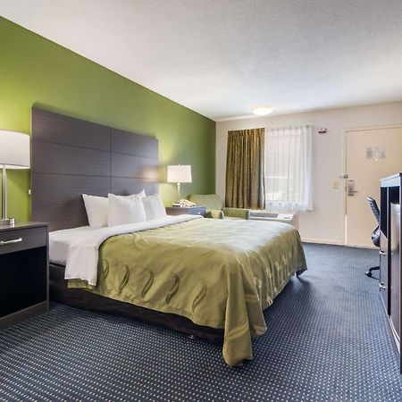 Quality Inn Little Creek Virginia Beach Exteriör bild
