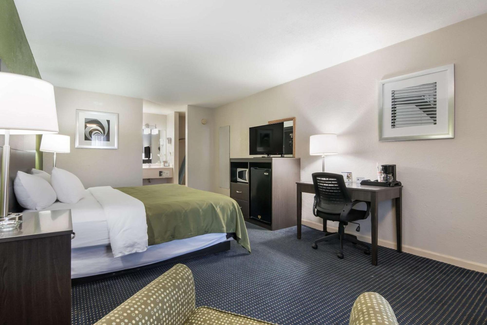 Quality Inn Little Creek Virginia Beach Exteriör bild