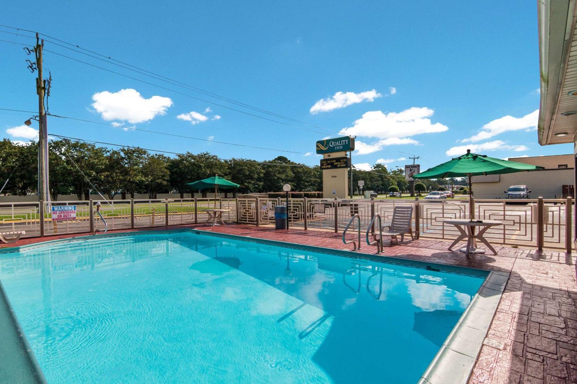 Quality Inn Little Creek Virginia Beach Exteriör bild