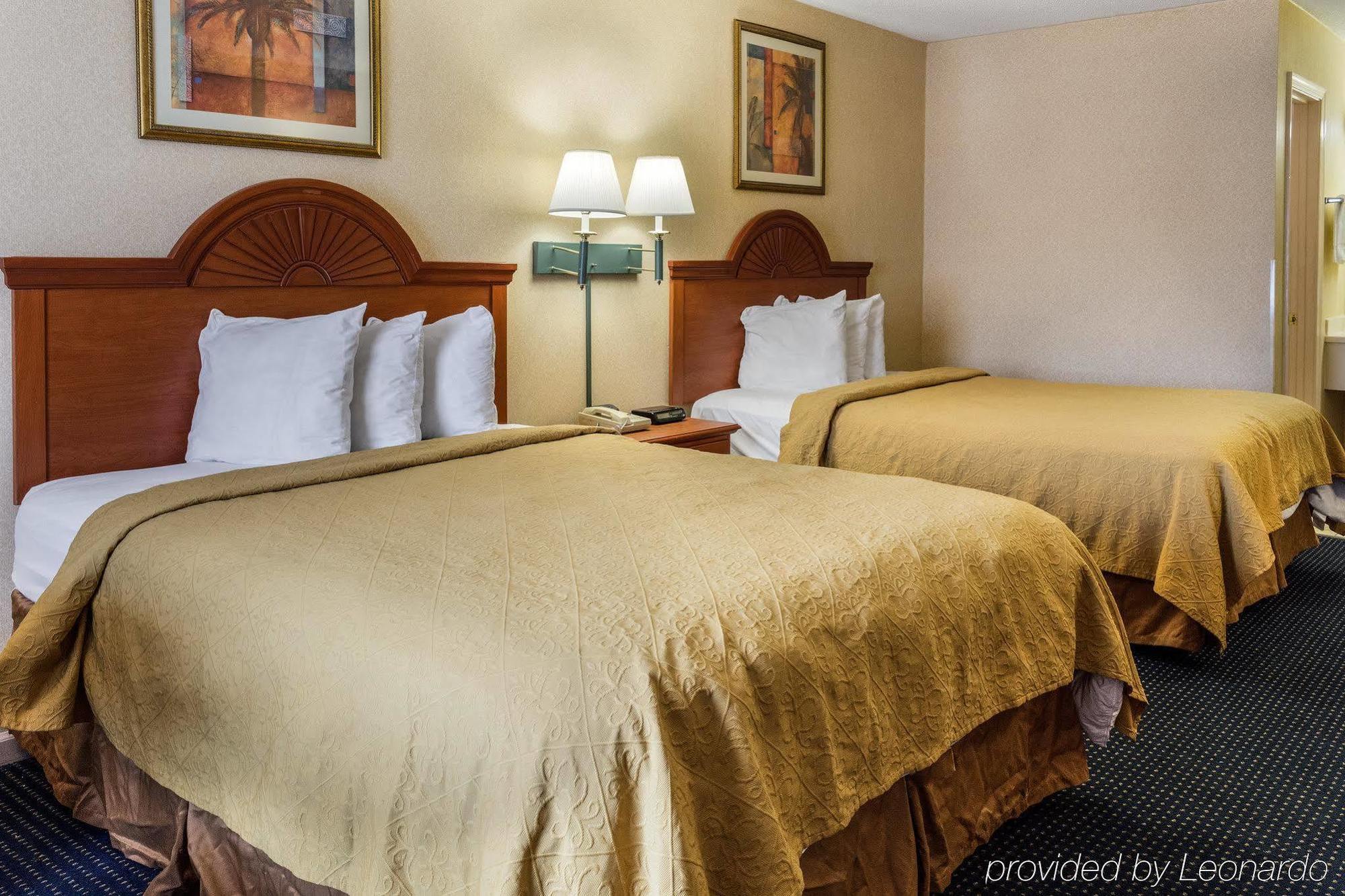 Quality Inn Little Creek Virginia Beach Exteriör bild